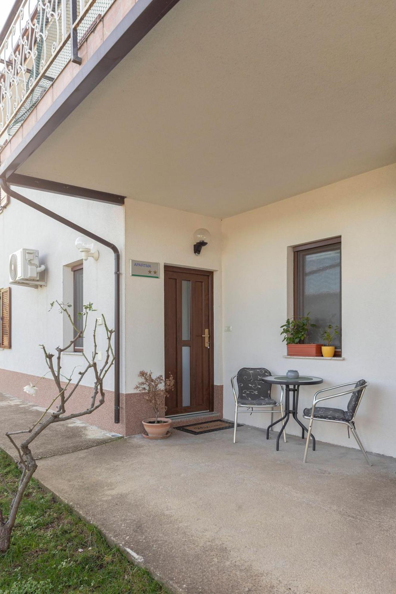 Apartma Vesna Koper Exteriör bild