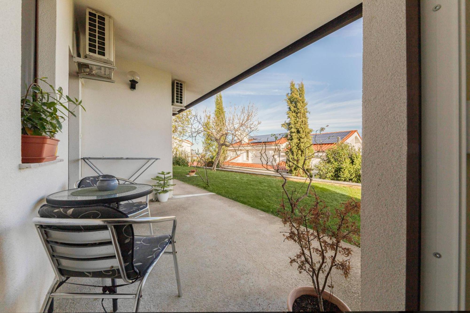 Apartma Vesna Koper Exteriör bild